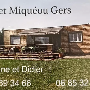 chalet-miqueou-gers.midi-pyreneeshotels.com/